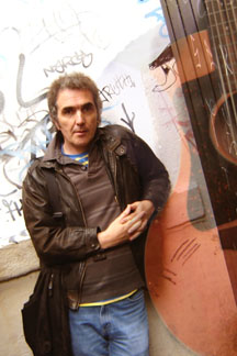 Jez Lowe